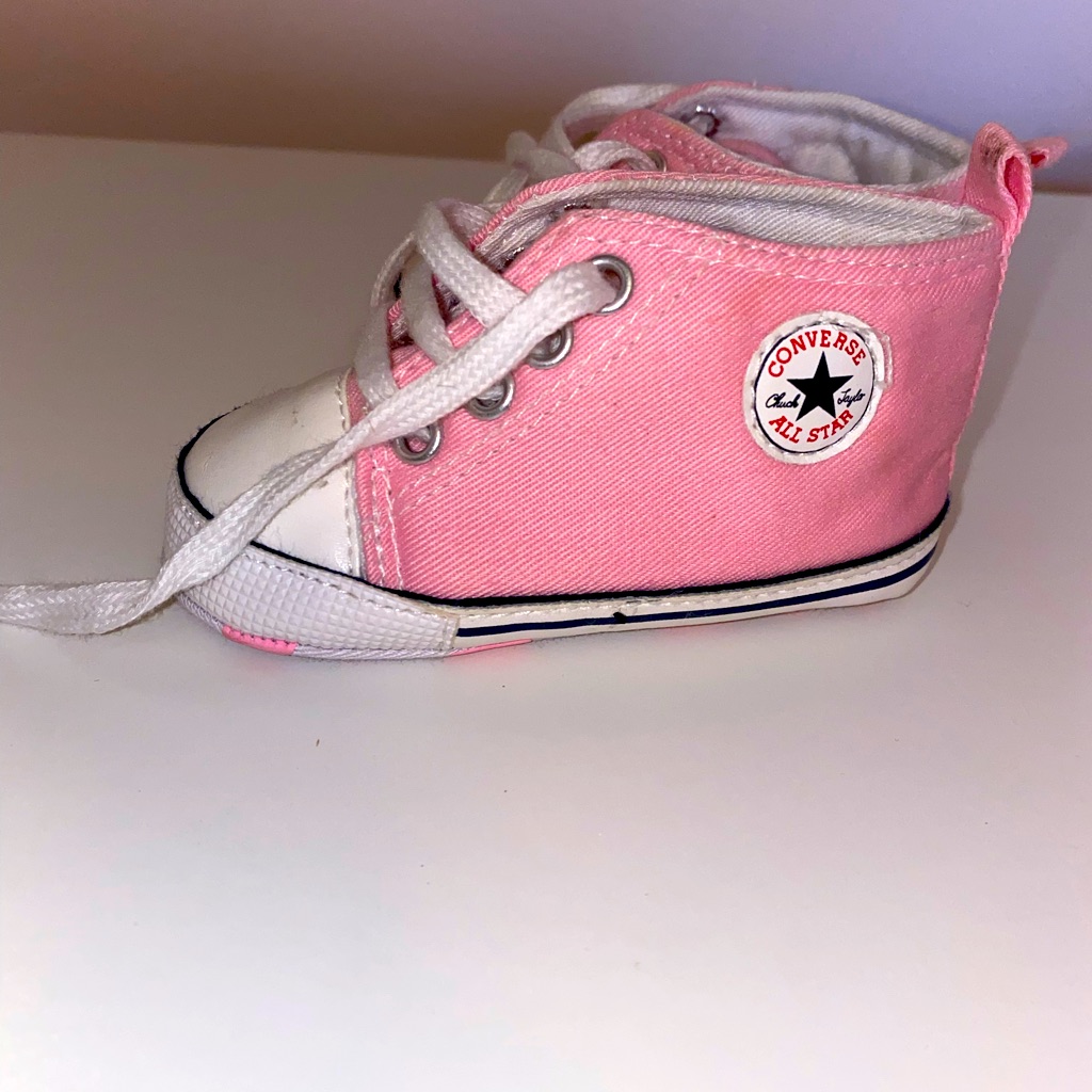 2c Pink Converse